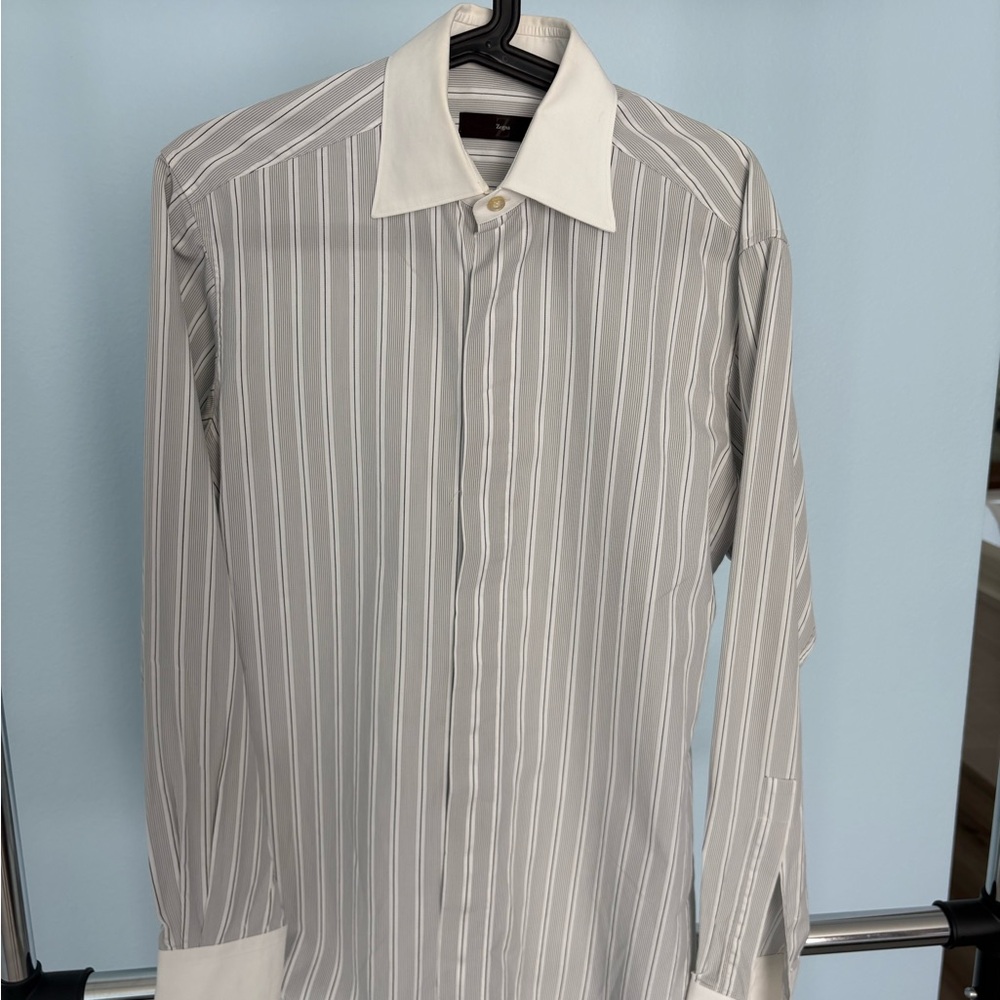 Men's Striped Gray and White Shirt